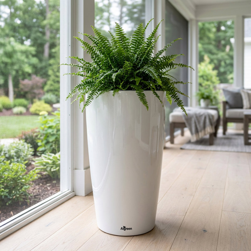 Pot à fleur en plastique à arrosage intérieur / extérieur Byrum, Blanc brillant, H 21,7 po x l 14 po x P 14 po