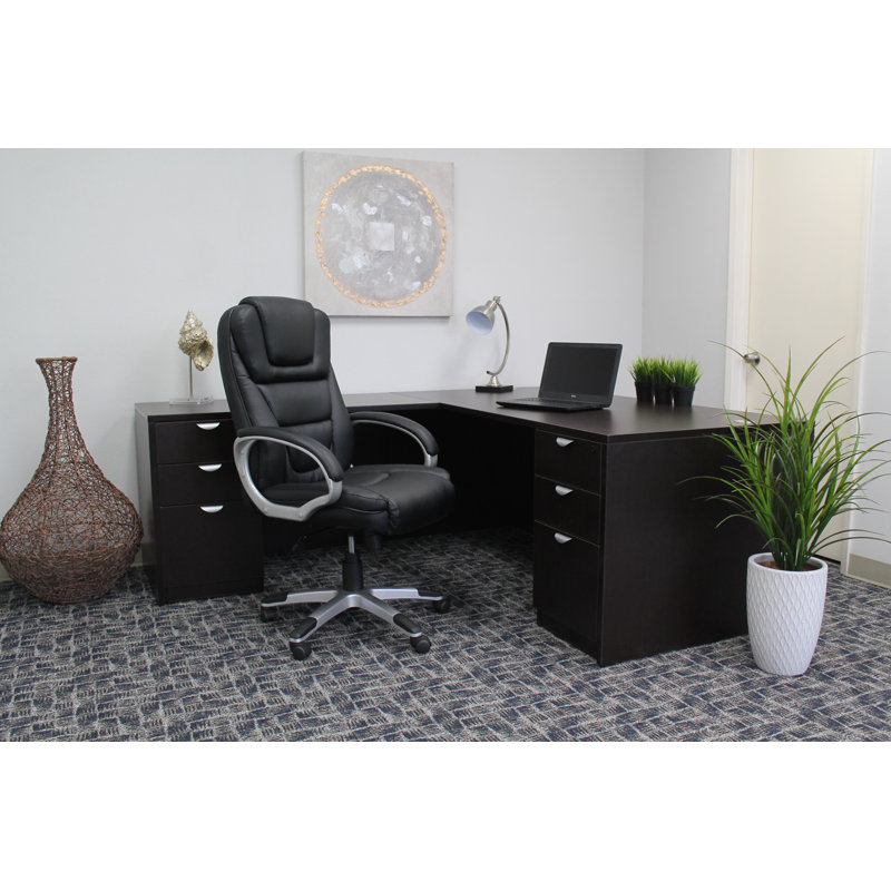 Pellegrino Executive Chair with Headrest, Black