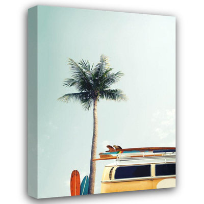 Art sur toile tendue par Dovecove Design Fabrikken Gallery: Surf Bus Yellow