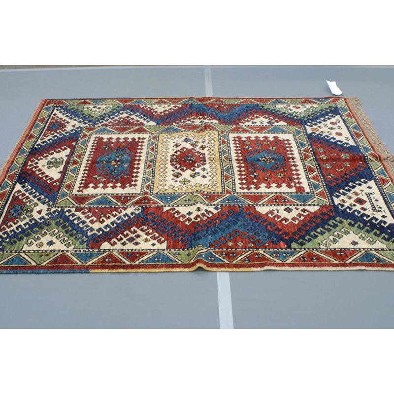 Bordjalu Hand Woven Wool Area Rug