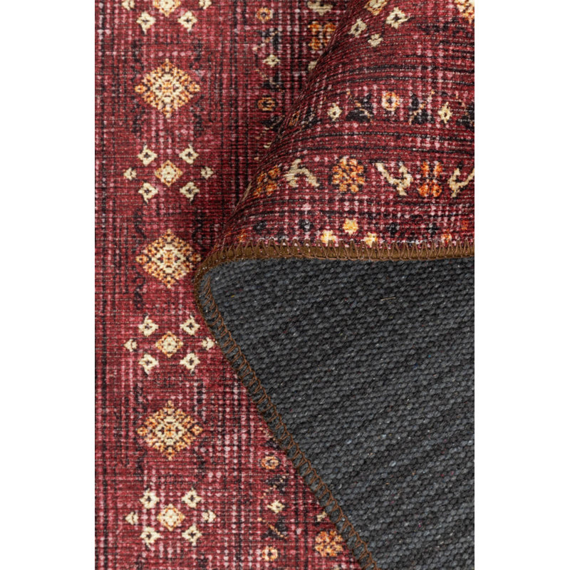 Tapis bourgogne à motif tissé à motif tissé Relic, Rectangle 4 pi 8 po x 6 pi 3 po