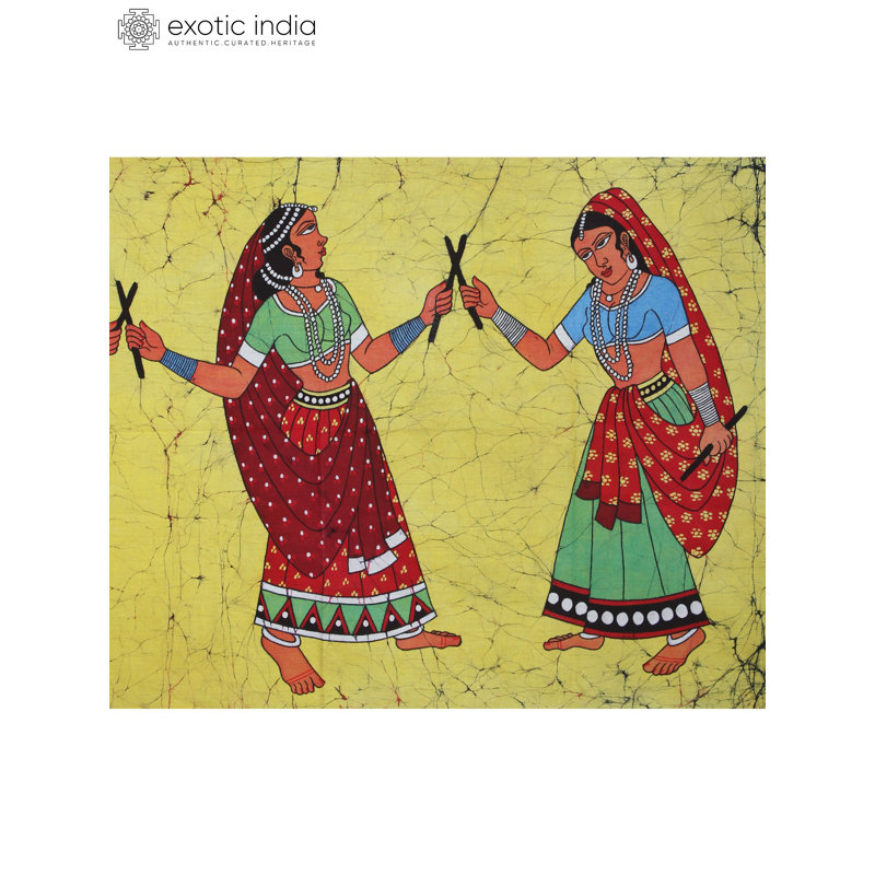 Peinture à la main sur toile Batik Dandiya Raas sur toile de coton - vibrant Festival gujaraati, textile indien, fond jaune, décoration intérieure ethnique