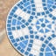 Table d'appoint d'extérieur ronde avec plateau de style mosaïque et pieds courbés en fer