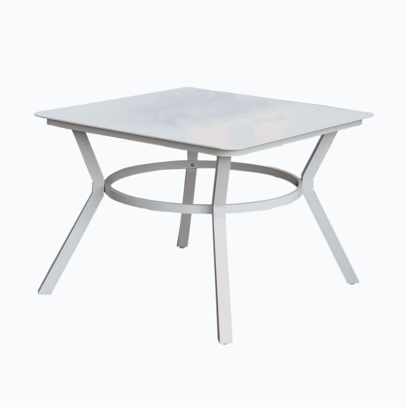 Table d'extérieur pour restaurant L 36 po x l 36 po Darelys