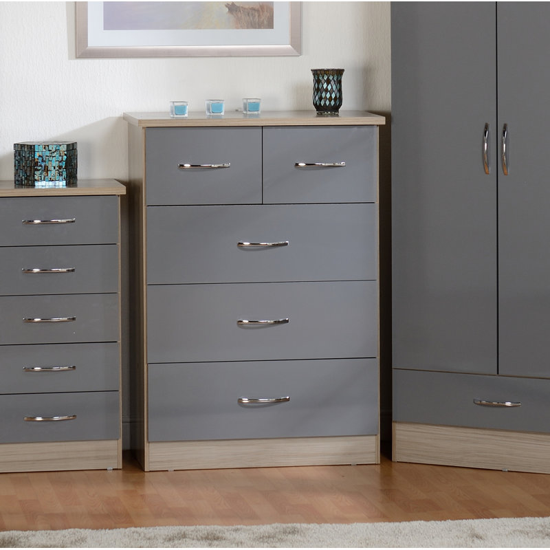 Cascio 5 Drawer Chest Of Drawers, Grey Gloss/Light Oak Effect Veneer