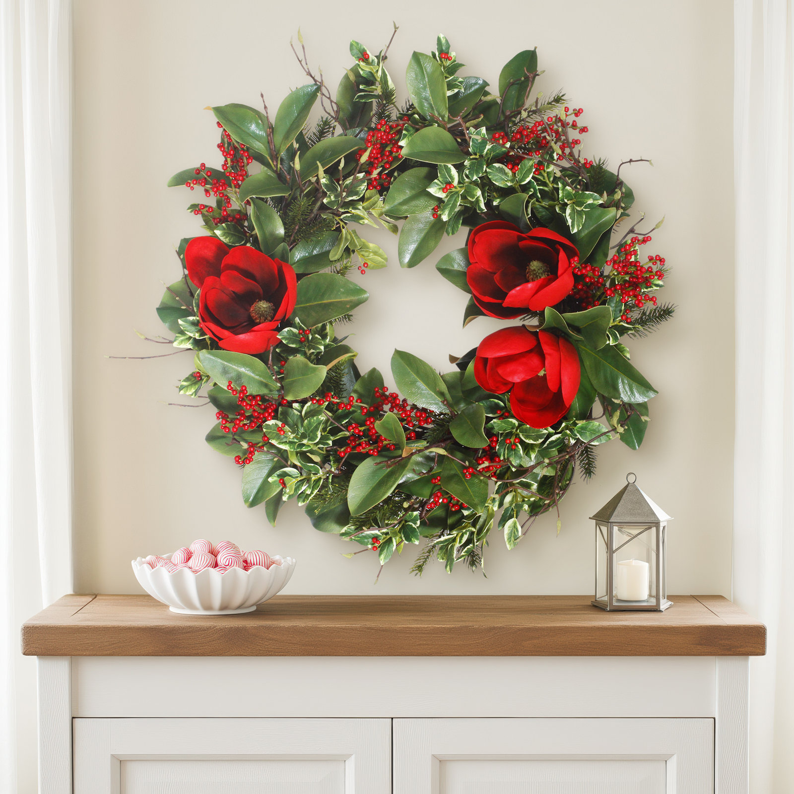 32'' Faux Magnolia Polyester Wreath