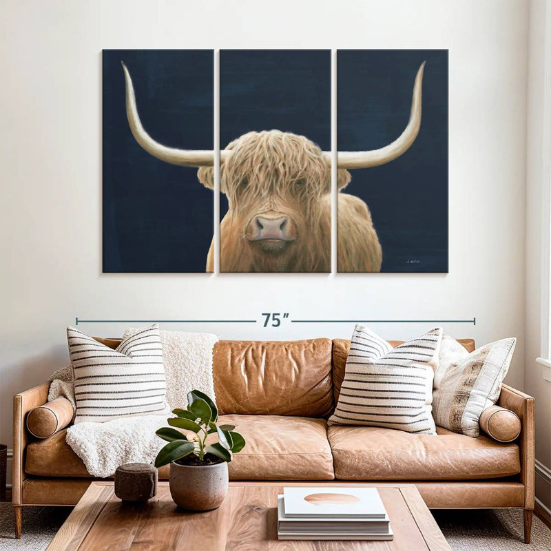 Vache Brampt Highland bleu marine, H 42 po x l 65 po
