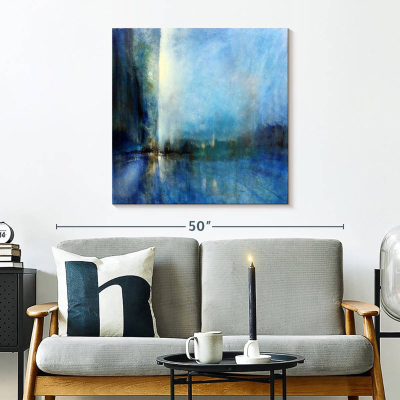 Avery Horizons, 30" H x 30" W