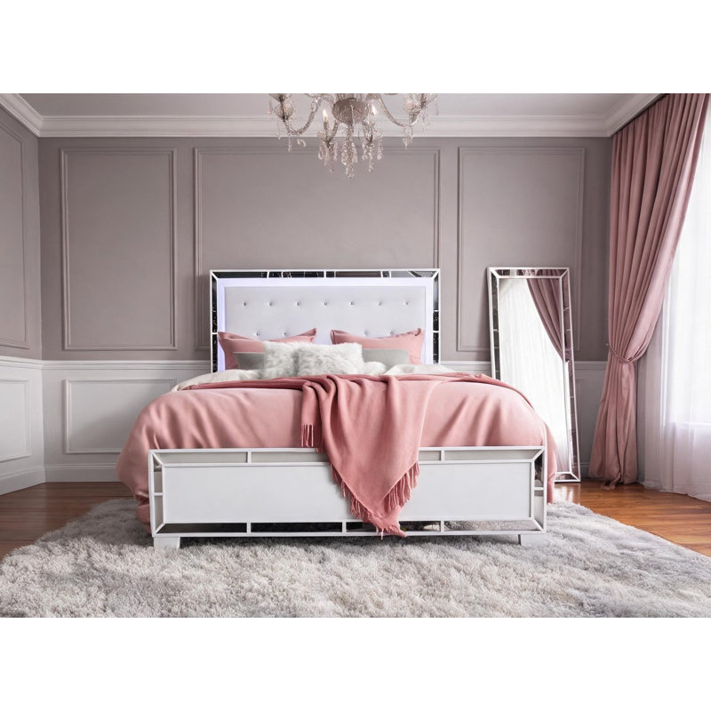 Grand lit standard capitonné Fazeley, Blanc