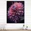 Horloge murale surdimensionnée délicate gouttes d'eau sur pétales de dahlia rose I-99638921