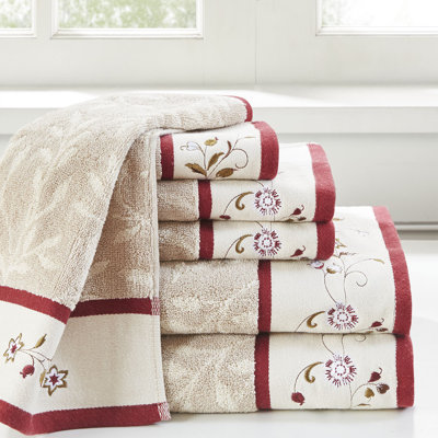 Ensemble 6 serviettes de bain en jacquard de coton brodé 