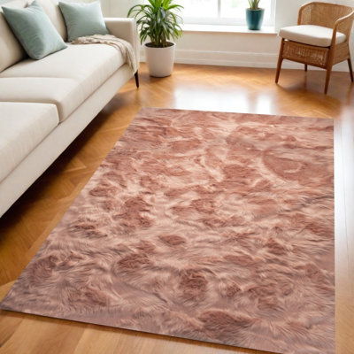 Tapis antidérapant en fausse fourrure rose 5 pi x 8 pi
