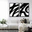Illustration en noir et blanc de coups de peinture minimalistes, œuvre d'art moderne-102453268-102453269