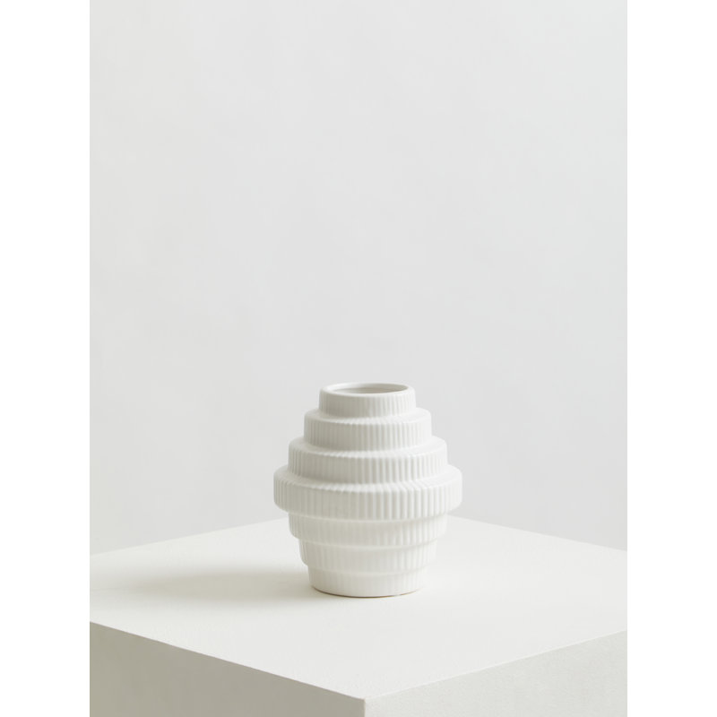 Antonietto Earthenware Table Vase, 16cm H x 15cm W x 15cm D, White