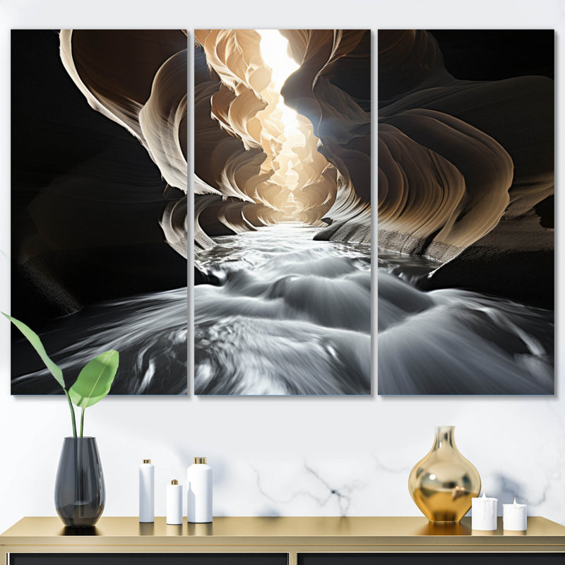Canyon Antique Rhythms - 3 pièces sur toile tendue, H 28 po x l 36 po x P 1 po, Wrapped Canvas