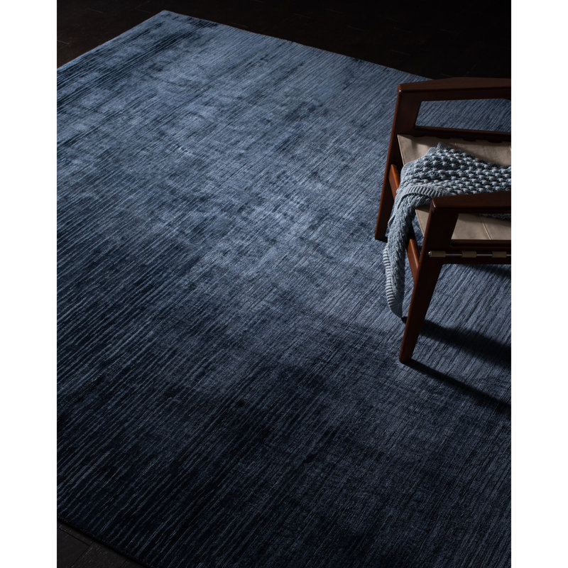 Tapis en viscose / coton tissé à la main bleu marine Witcher, Rectangle 8 pi x 10 pi