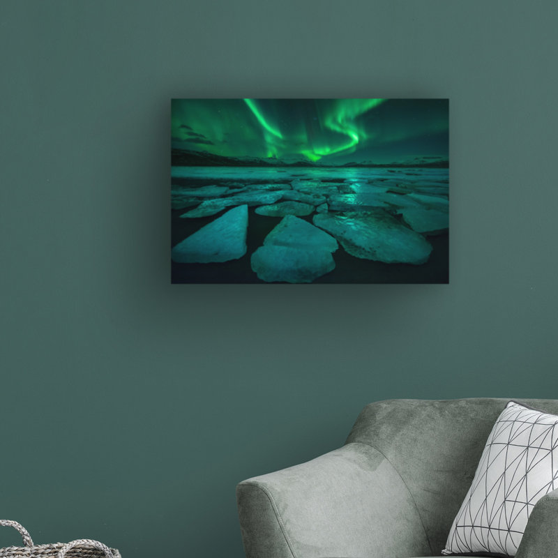 Modern & Contemporary, 30" H x 47" W x 2" D