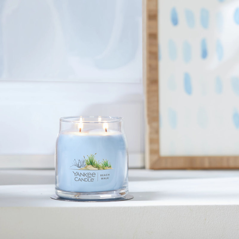 Signature Beach Walk Scented Jar Candle, Small