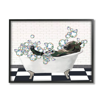 Conception d'art sur toile Stupell Industries Bear in Bubble Bath par Amelia Noyes