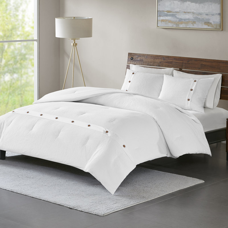 Marcus Cotton Comforter, Full/Queen Comforter + 2 Shams