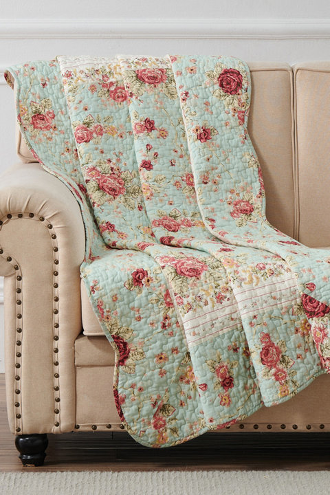 Blankets and Throws