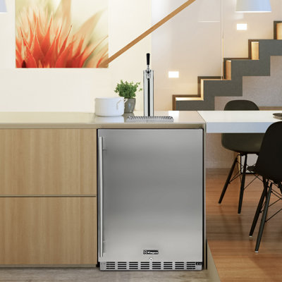 Kegco 24" Wide Single Tap Stainless Steel Built-In Right Hinge Kegerator With Kit | Fridge.com
