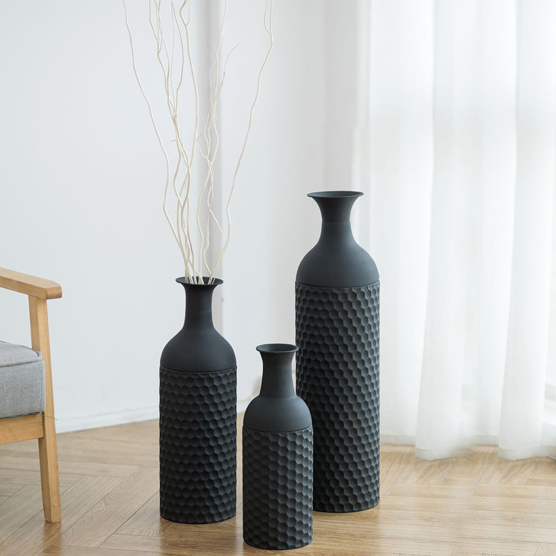 Buono Metal Floor Vase