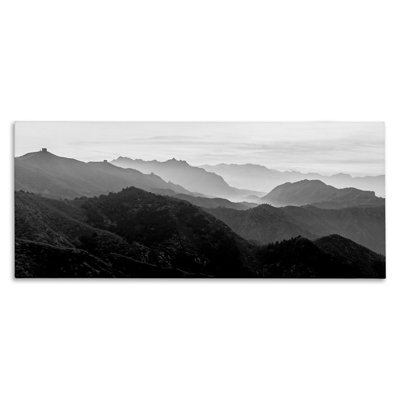 «Misty Sky Open Mountain Landscape Black White» par Danita Delimont - reproduction de photo