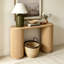 Console nordique simple de style bûche.-129020175