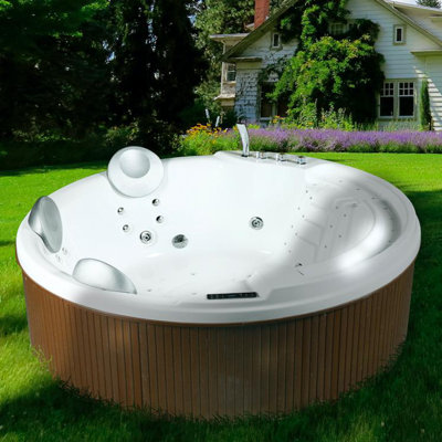 Whirlpool Byrge mit 29 Düsen für 3 Personen mit MP3 und LED-Beleuchtung