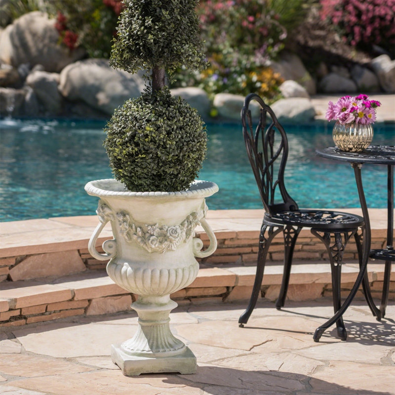 Geffrey Pot Planter, White Moss