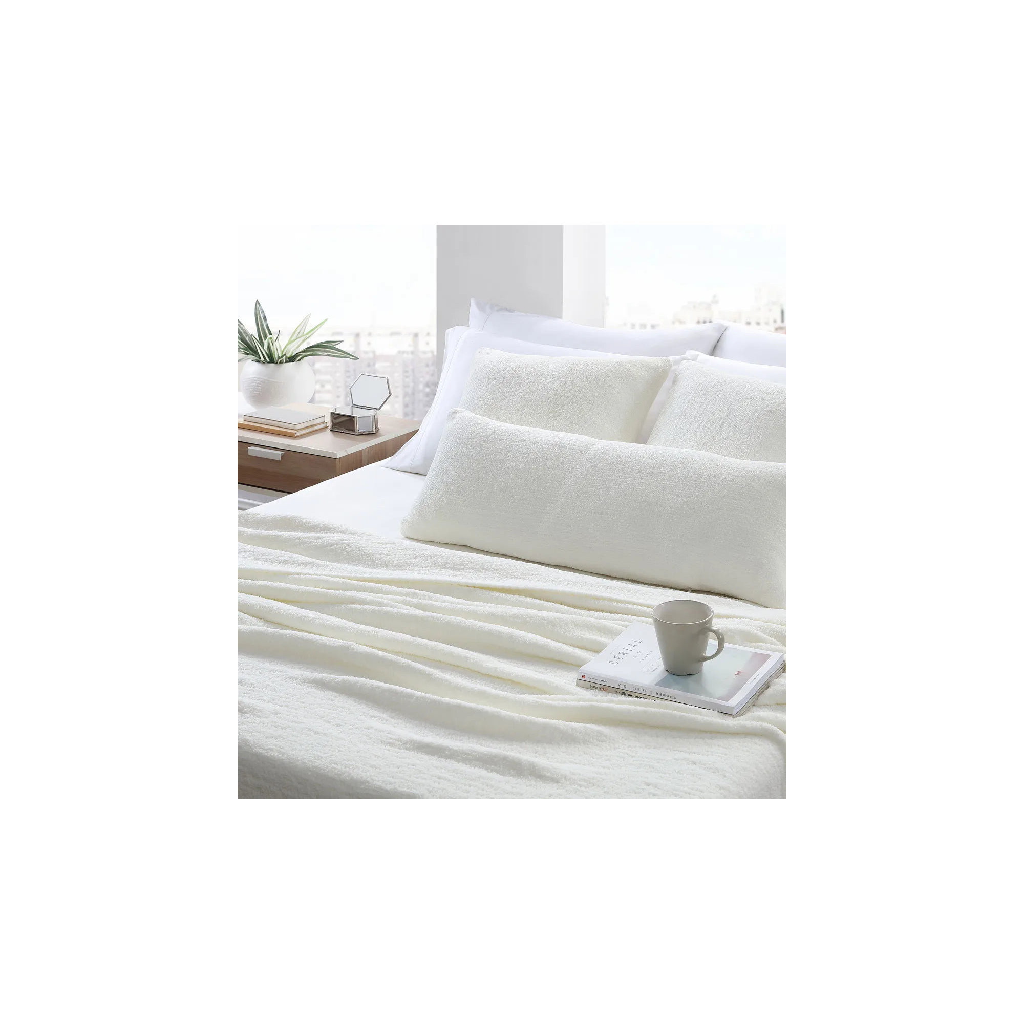 Snug Throw Blanket, Queen, Off White
