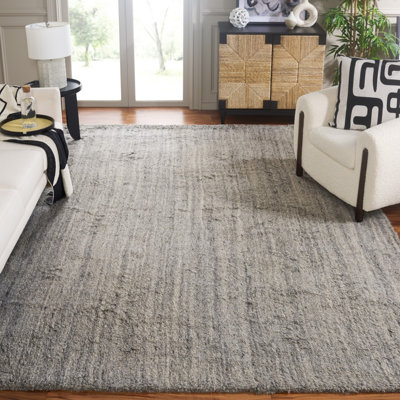 Tapis de couleur unie en laine et coton touffeté à la main Élizzie