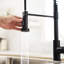 Robinet de cuisine contemporain noir, douchette extractible, à et à humidité matte, levier simple, utilisation à long terme-134750704