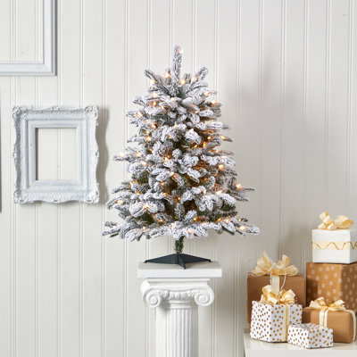 Easy Set-Up Lighted Christmas Tree