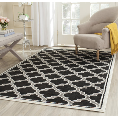 Ammundsen Geometric Anthracite/Ivory Area Rug