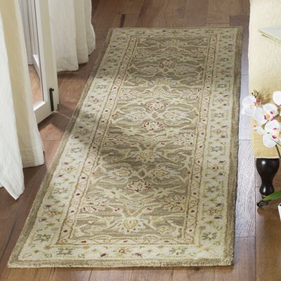 Soho Hand Tufted Wool Oriental Rug