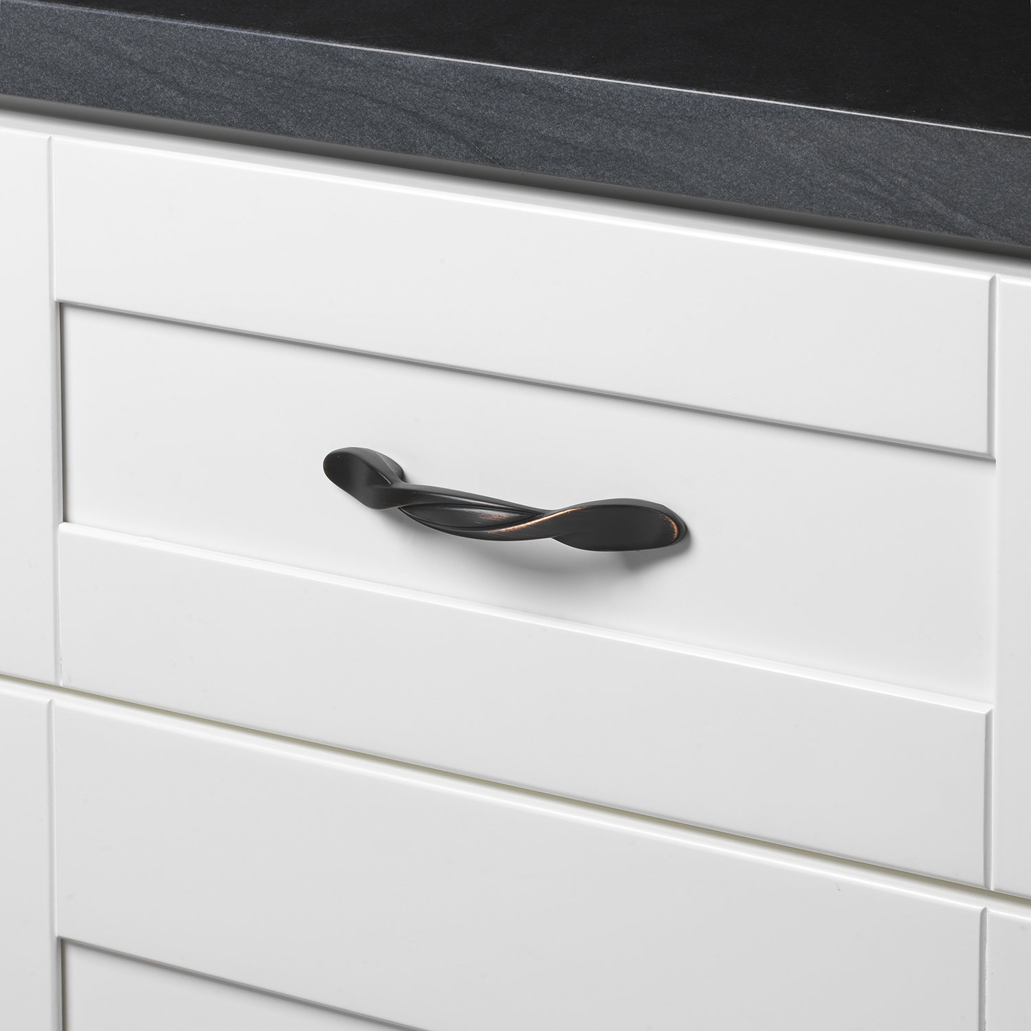 Classic Twisted Arch Cabinet Pull, Oil Rubbed Bronze