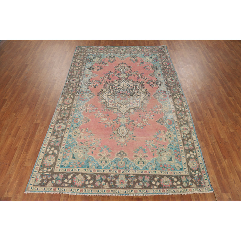 Tapis traditionnel rose fait à la main 7 x 10