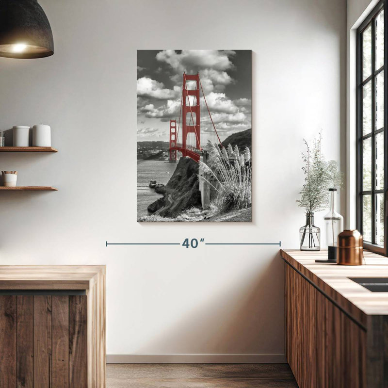 Lilie Red San Francisco Bridge, H 39 po x l 26 po