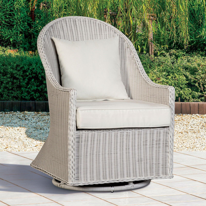 Chaise pivotante contemporaine en osier de 39,3 po de largeur, blanc