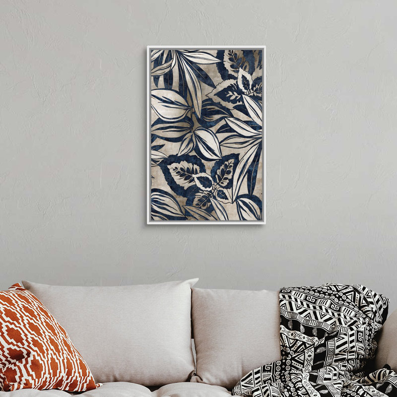 «Blue Foliage II» par Eva Watts - reproduction d'art sur toile, H 32 po x l 22 po x P 1,75 po, Toile encadrée flottée blanche
