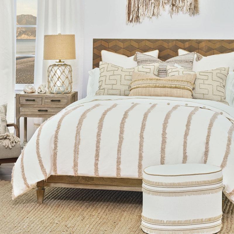 Wren Duvet Cover, Super King Duvet Cover + 4 Shams + 1 Bed Pillow