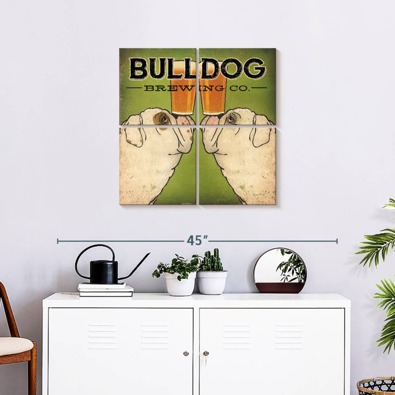 Brampt Bulldog Brewing, H 26 po x l 26 po