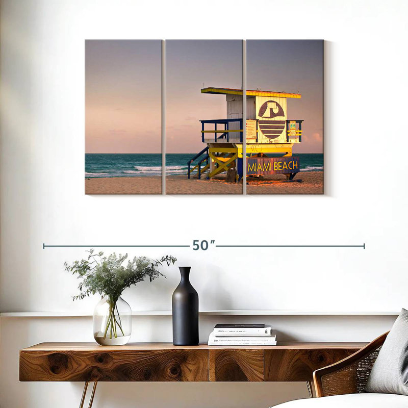 Tour de sauveteur Gillard Beach, H 24 po x l 38 po