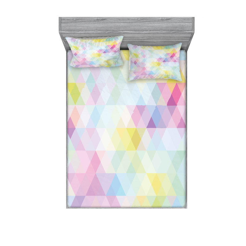 Microfiber Geometric Sheet Set, Queen Sheet Set with Fitted Sheet