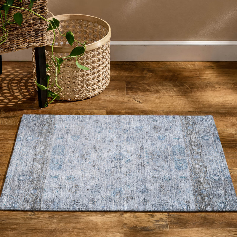 Tapis lavable à la machine de qualité supérieure Mayfield AMF2323, Ciel, 2 pi 6 po x 3 pi 10 po