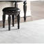 Meuble-lavabo de chambre gris antique avec plateau en bois massif et garniture cloutée en bois