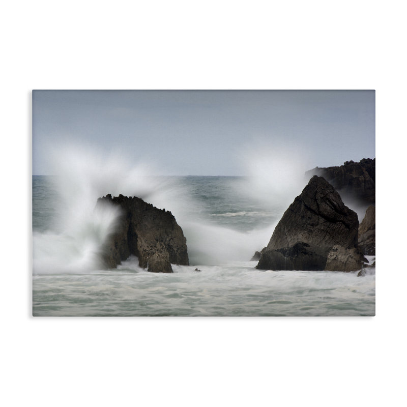 Toile à jets d'eau Juego De Olas, design par Urtzi Vera, H 16 po x l 24 po