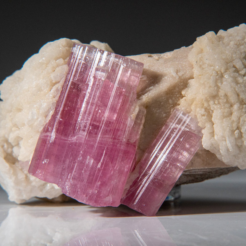 Tourmaline rubellite de la province du Nouristan, en afghanistan
